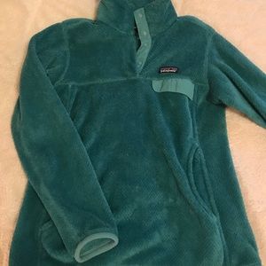 Patagonia sweatshirt